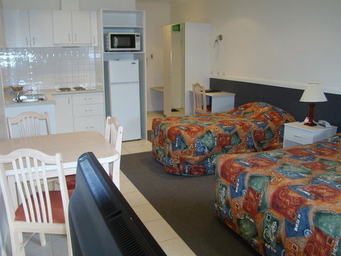 Dunsborough Central Motel - Darwin Holiday 20
