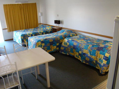 Dunsborough Central Motel - Darwin Holiday 35
