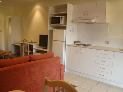 Dunsborough Central Motel - Darwin Holiday 32