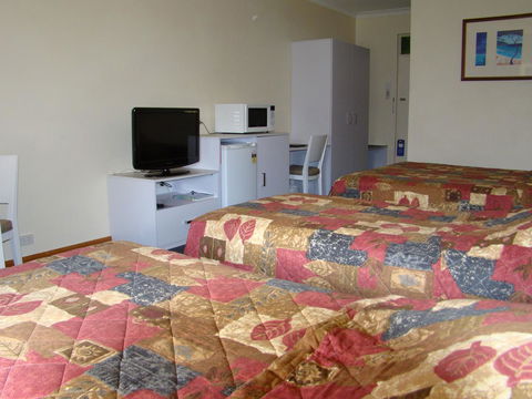 Dunsborough Central Motel - Darwin Holiday 7