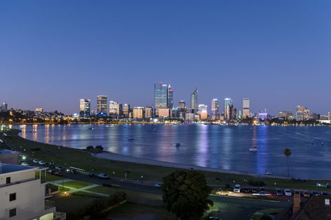 Quest South Perth Foreshore - Darwin Holiday 23