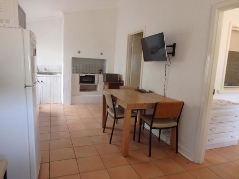 Lazy Lobster Holiday Units & Chalets - Darwin Holiday 15