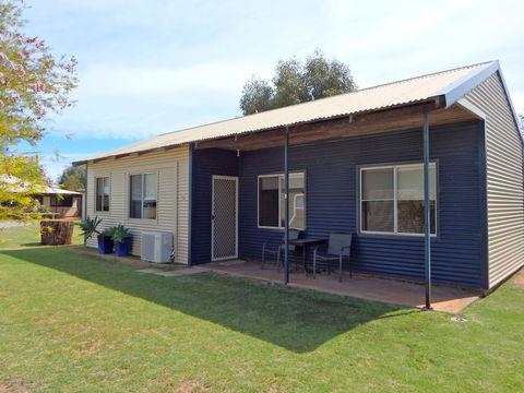 Lazy Lobster Holiday Units & Chalets - Darwin Holiday 18