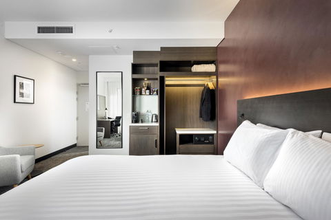 Holiday Inn West Perth, An IHG Hotel - Darwin Holiday 12