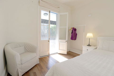 Stunning Terrace In Centennial Park - Darwin Holiday 6