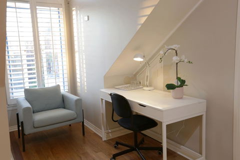 Stunning Terrace In Centennial Park - Darwin Holiday 15