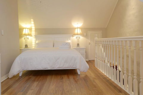 Stunning Terrace In Centennial Park - Darwin Holiday 11