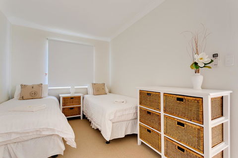 Cottesloe Beach House I - Darwin Holiday 9