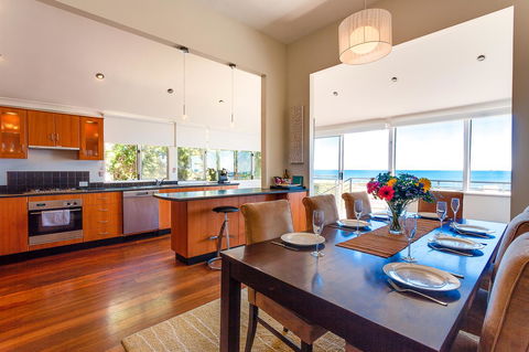 Cottesloe Beach House I - Darwin Holiday 3