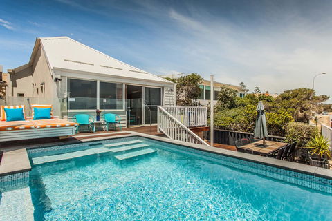 Cottesloe Beach House I - Darwin Holiday 0