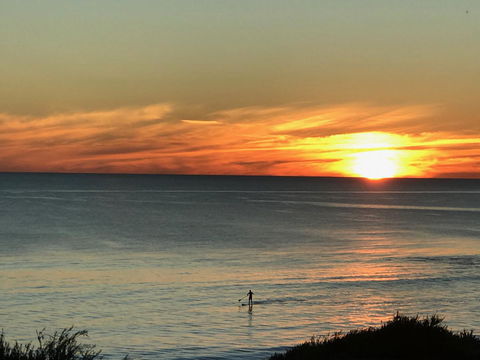 Cottesloe Beachfront Ocean View Apartment - Darwin Holiday 4