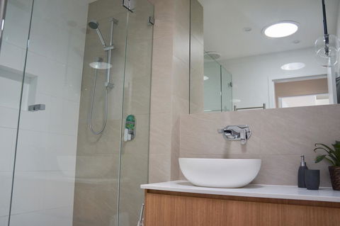 Cottesloe Beachfront Ocean View Apartment - Darwin Holiday 15