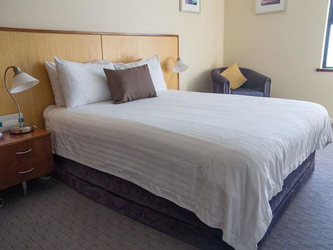 Ocean Beach Hotel - Darwin Holiday 0