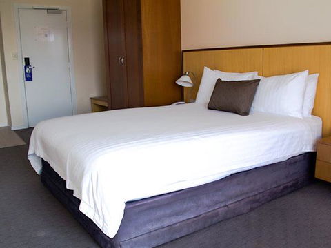 Ocean Beach Hotel - Darwin Holiday 2