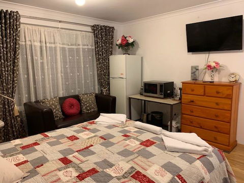 Ascot Comfort - Darwin Holiday 8