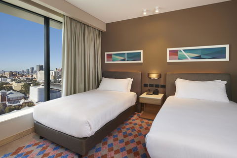Doubletree By Hilton Perth Northbridge - Darwin Holiday 12