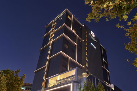 Doubletree By Hilton Perth Northbridge - Darwin Holiday 5