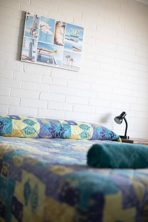 Shark Bay Seafront Apartments - Darwin Holiday 40