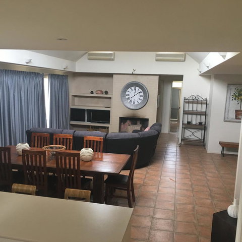 Grapevines Boutique Accommodation - Darwin Holiday 4