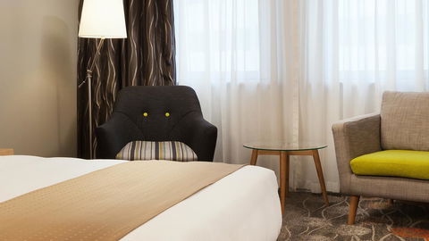 Holiday Inn Perth City Centre, An IHG Hotel - Darwin Holiday 23