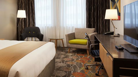 Holiday Inn Perth City Centre, An IHG Hotel - Darwin Holiday 13