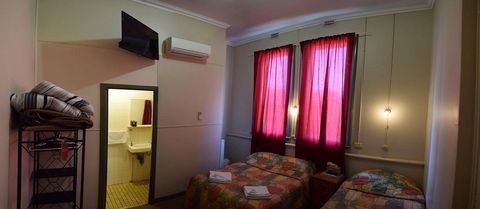 The Palace Hotel Kalgoorlie - Darwin Holiday 3