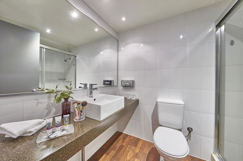 Mercure Perth - Darwin Holiday 17