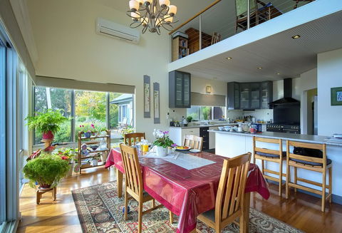 Glenelg On King Bed & Breakfast - Darwin Holiday 8