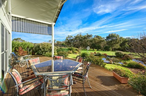 Glenelg On King Bed & Breakfast - Darwin Holiday 6