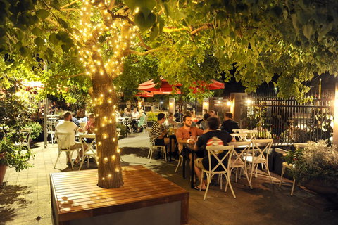 The Stirling Arms Hotel - Darwin Holiday 2
