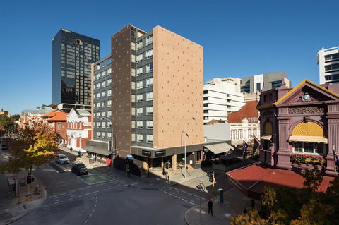 Pensione Hotel Perth - Darwin Holiday 21