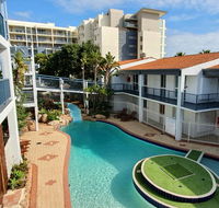 West Beach Lagoon 220 Stylish and Cozy - Darwin Holiday
