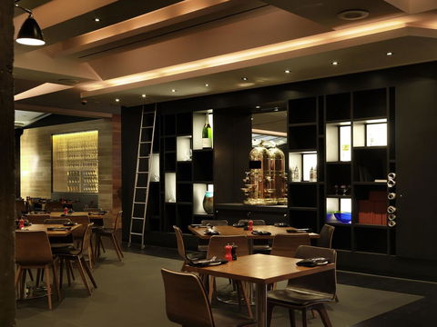 Parmelia Hilton Perth - Darwin Holiday 29