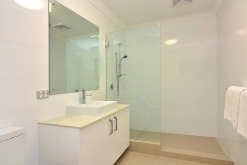 Bunbury Seaview Apartments - Darwin Holiday 8
