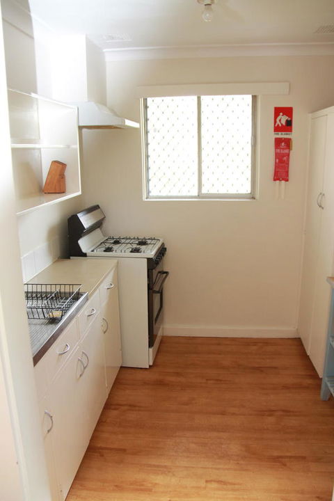 Malibu Apartments - Perth - Darwin Holiday 8
