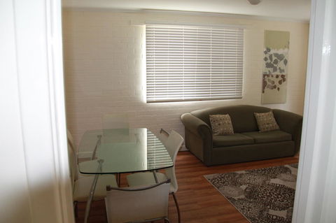 Malibu Apartments - Perth - Darwin Holiday 14