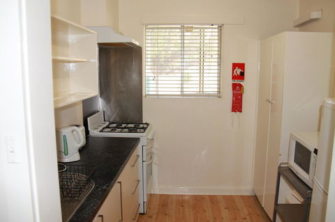 Malibu Apartments - Perth - Darwin Holiday 10