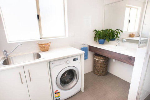 Starboard Views Kalbarri - River Front Apartment - Darwin Holiday 7