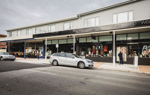 Captain\'s Heritage Cottage - Central Fremantle 2 Bedroom Historic Cottage - Darwin Holiday 18