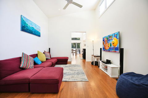 Calming Waters - Pet Friendly - Community Pool - Darwin Holiday 9