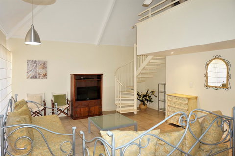 Osprey Holiday Village Unit 110 - Darwin Holiday 5