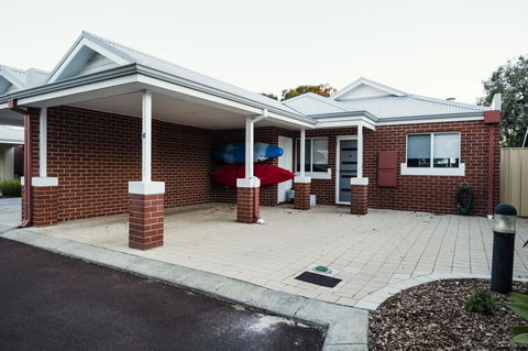 FortyTwo - Oceanside Retreat Busselton - Darwin Holiday 4