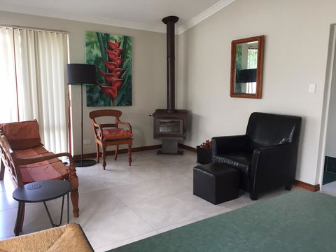 Beachside Prevelly Villas - Darwin Holiday 36
