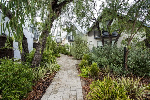 Cape View Beach Resort - Darwin Holiday 44