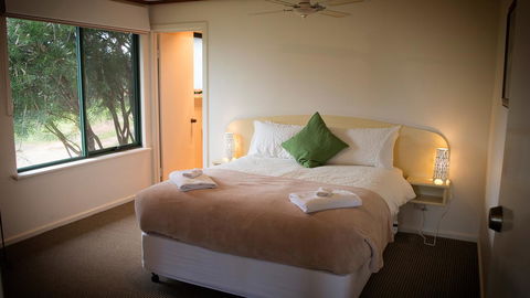 Karri Mia Chalets And Studios - Darwin Holiday 11