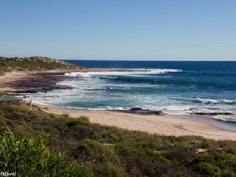 Surf Shack - Darwin Holiday 2