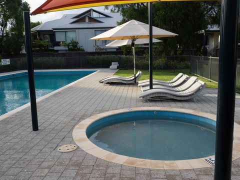 FortyOne - Oceanside Retreat Busselton - Darwin Holiday 38