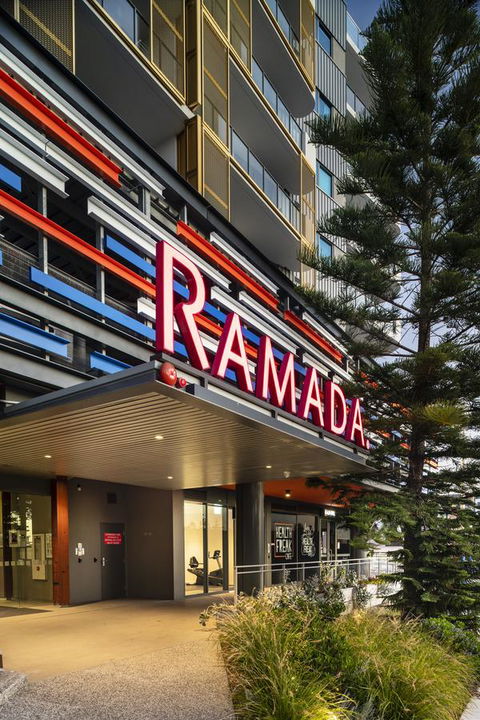 Ramada By Wyndham VetroBlu Scarborough Beach - Darwin Holiday 7
