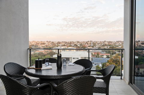 Ramada By Wyndham VetroBlu Scarborough Beach - Darwin Holiday 6