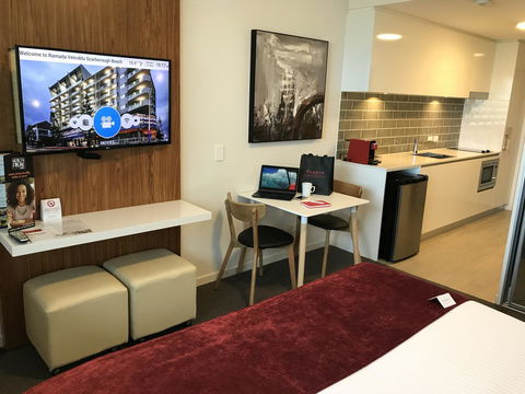 Ramada By Wyndham VetroBlu Scarborough Beach - Darwin Holiday 2